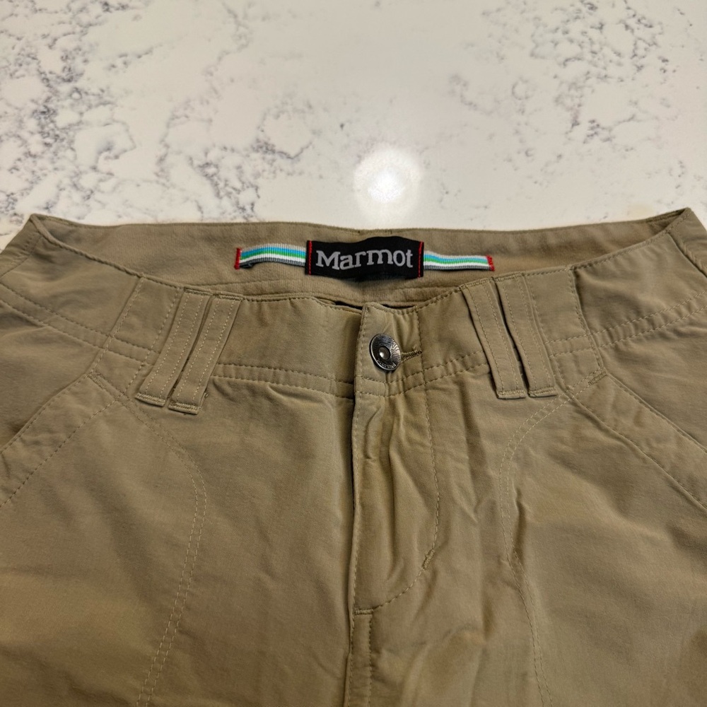 Marmot Women’s Convertible Hiking Pants Zip-Off Khaki Size 2
